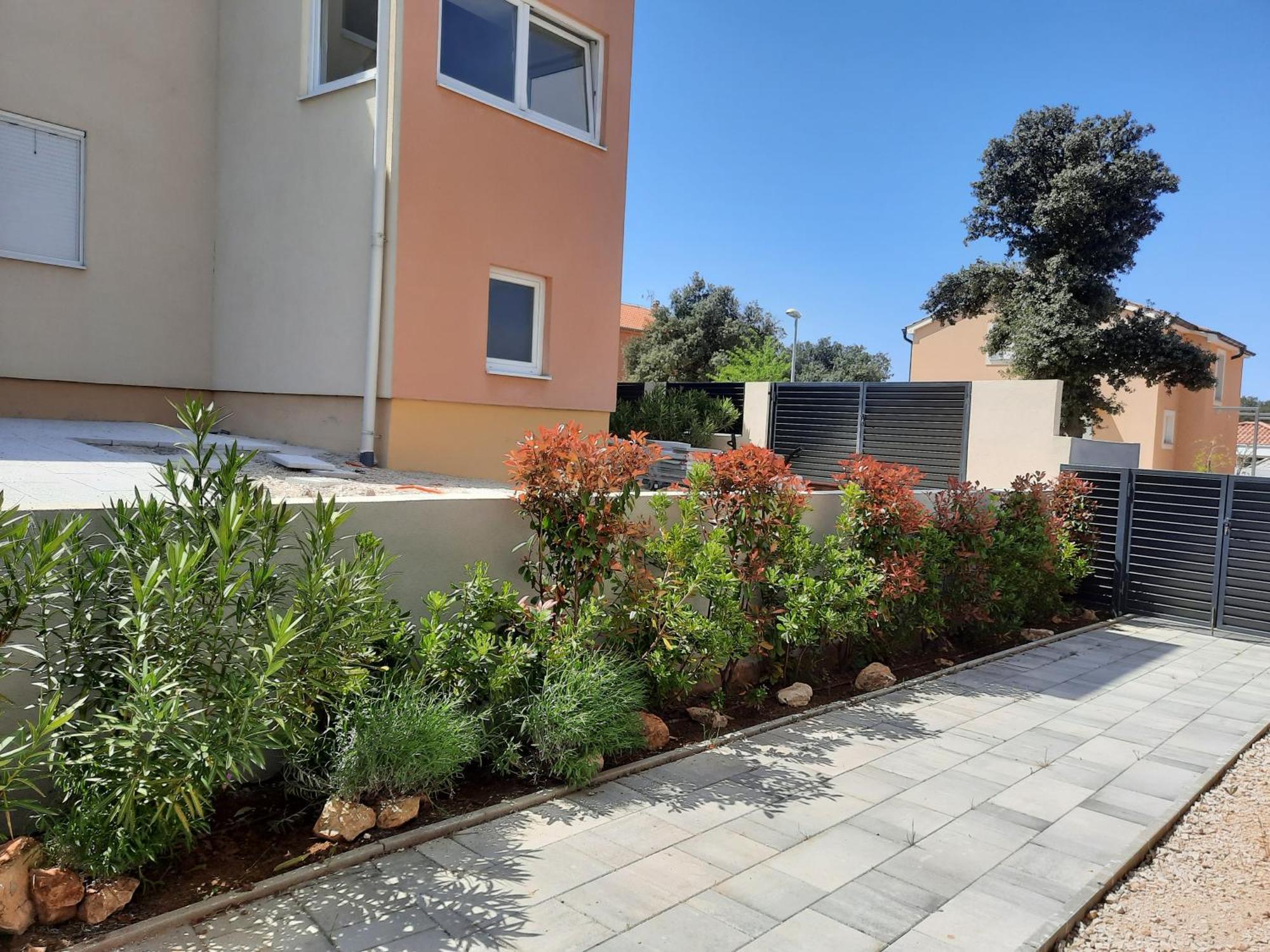 Atena Zaton Apartment Нин Екстериор снимка