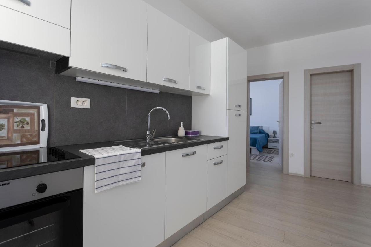 Atena Zaton Apartment Нин Екстериор снимка