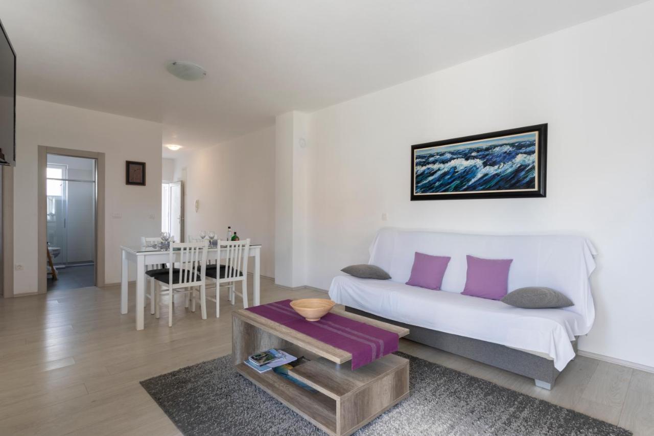 Atena Zaton Apartment Нин Екстериор снимка