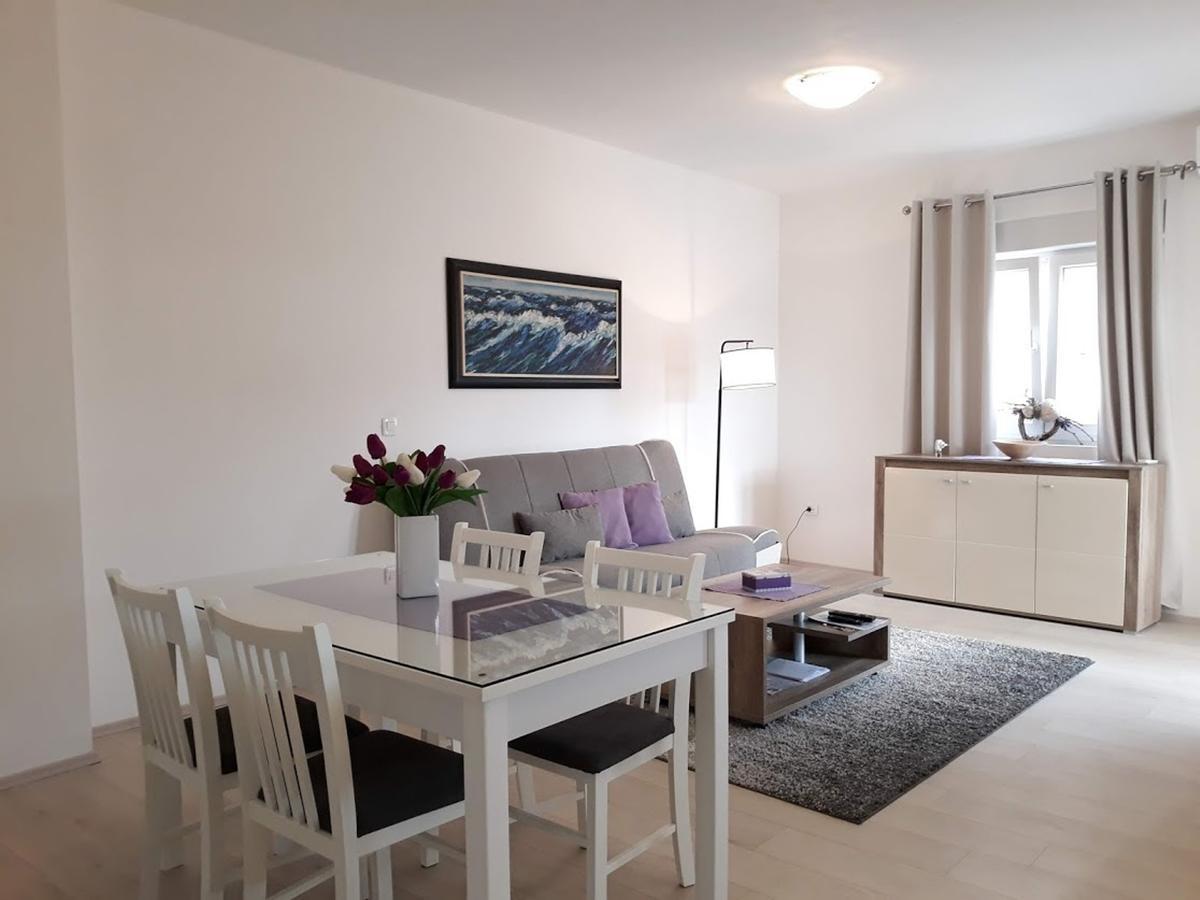 Atena Zaton Apartment Нин Екстериор снимка